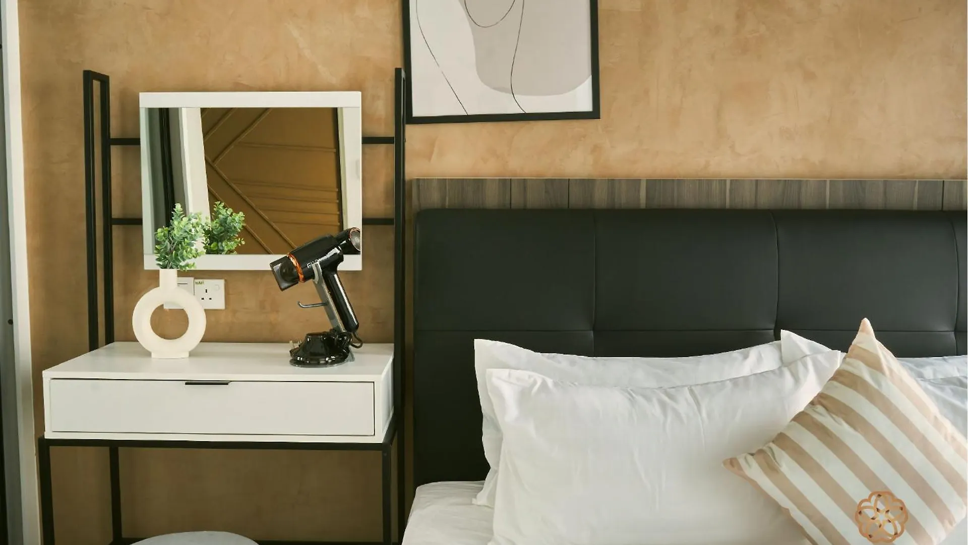 Trion One Suites Kuala Lumpur By Five Senses 0*,  Malaysia